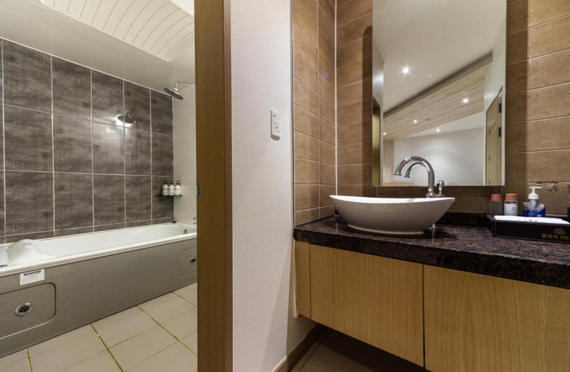 Gallery Hotel Gwangju Metropolitan City Eksteriør bilde